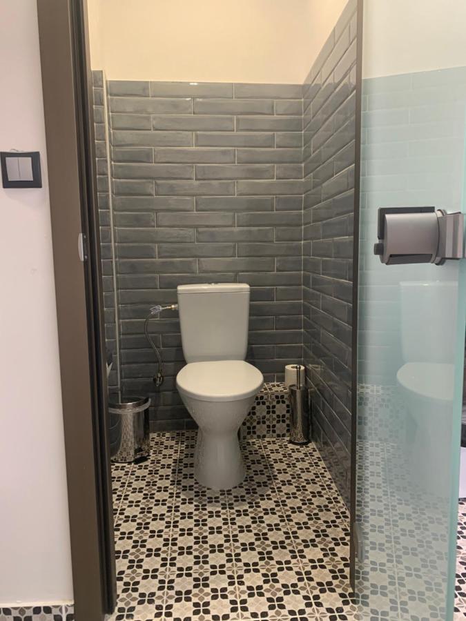 White Bottle Superior Apartments Thessaloníki Ngoại thất bức ảnh